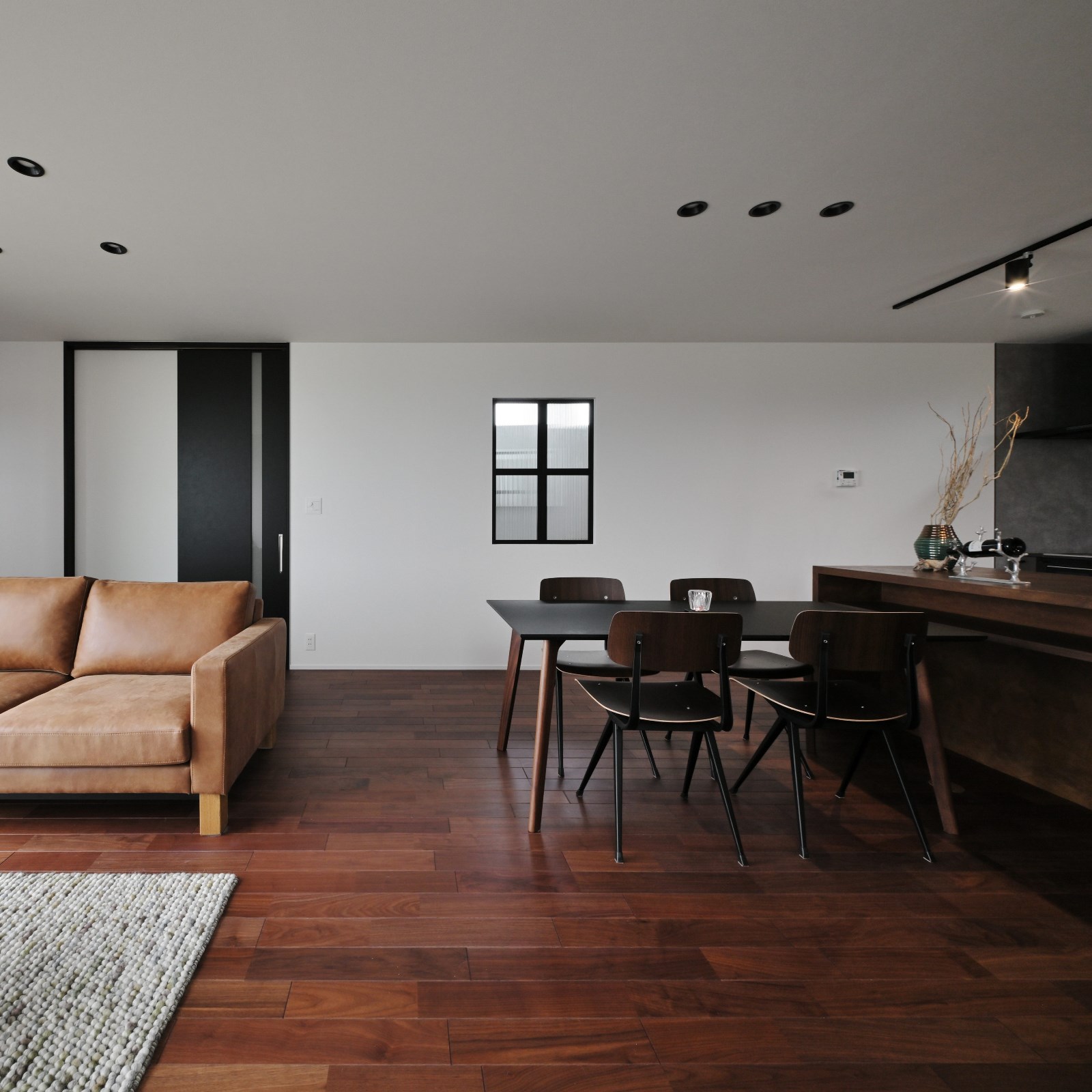 野洲市西河原 42号地